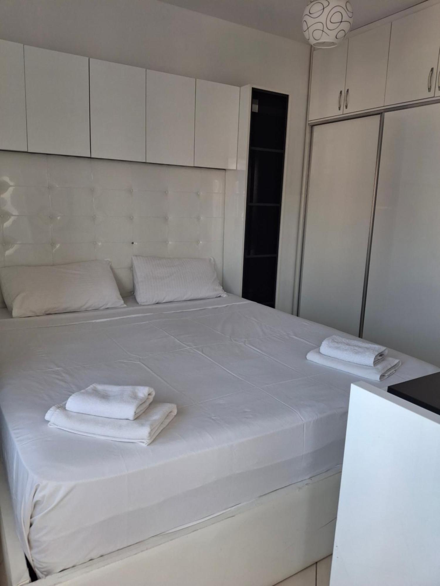 Seaview Apartamento Sarandë